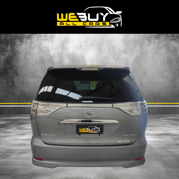 2015 Toyota Estima - Image 6