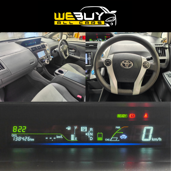 2012 Prius Alpha - Image 6