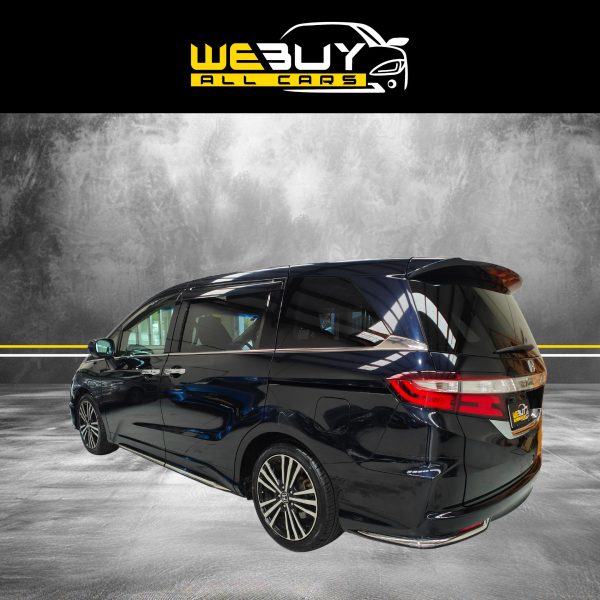 2013 Honda Odyssey Absolute - Image 9