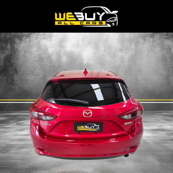 2017 Mazda Axela - Image 3
